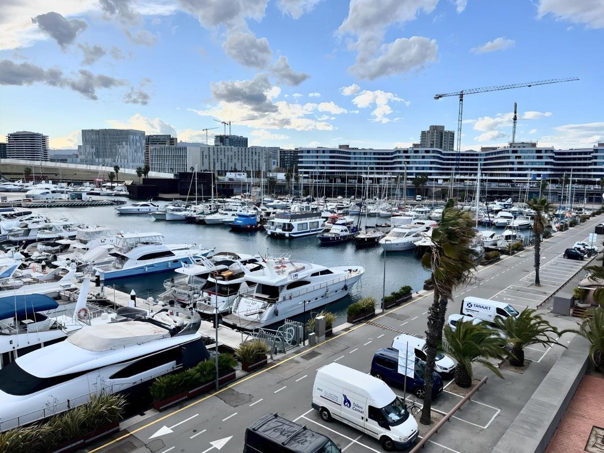Cozy Private Two Rooms Yacht In Barcelona With Free Parking Sant Adria de Besos Eksteriør bilde